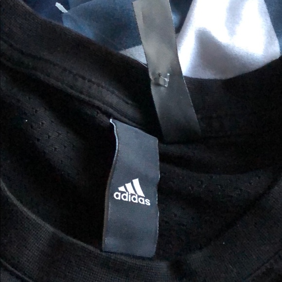 MENS BLACK ADIDAS T - Picture 2 of 3